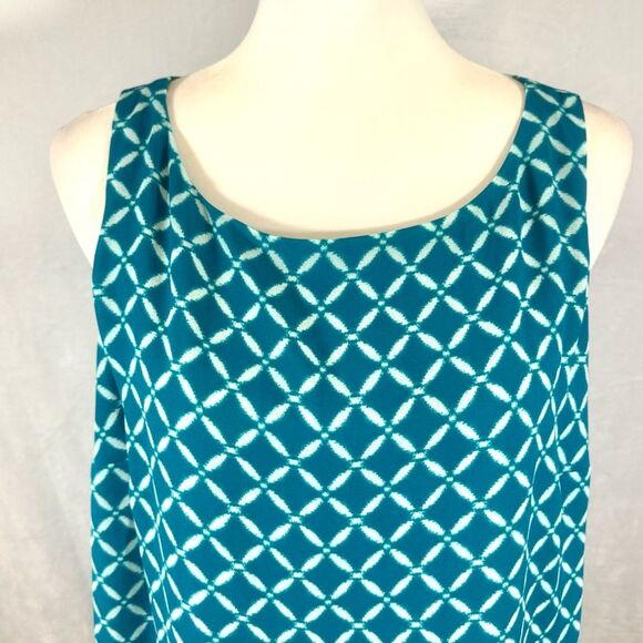 Worthington turquoise and white all over print double layer top size large - Picture 2 of 6